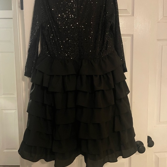 Wayward Fancies Sequined Crepe Ruffle Tier Dress - Never Worn! No tags. - Picture 6 of 11